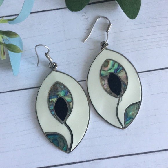 Vintage Alpaca Mexican Silver Inlay French Wire Earrings (Estate Find) - Picture 1 of 12
